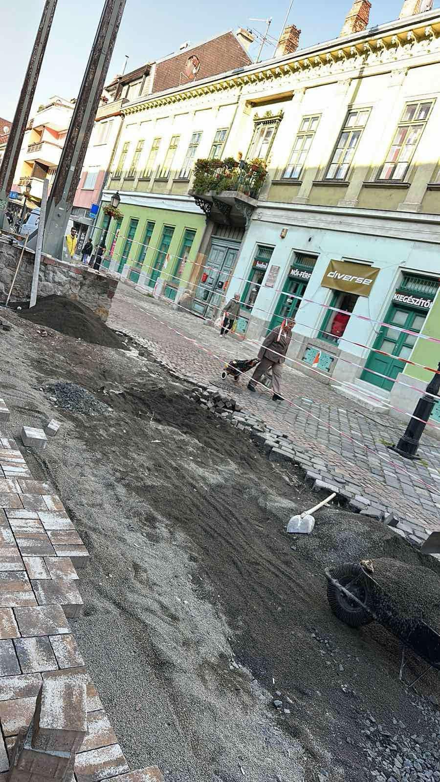Mennyi egy 20x10x6 cm-es térkő súlya? – térkövezés